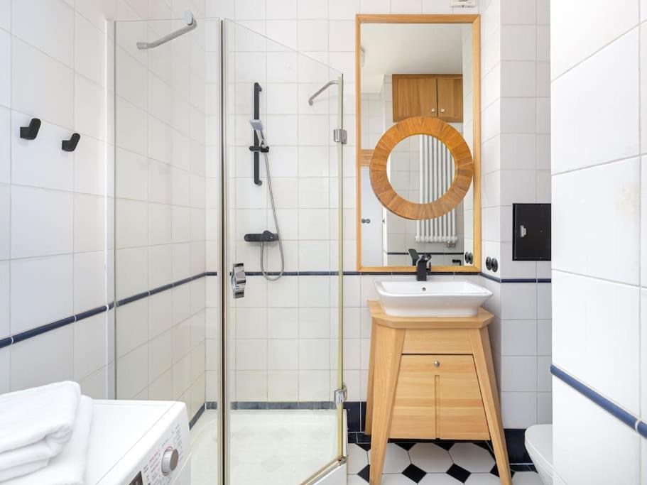 Specious Studio With Entresol In City Center Wwa18 * Warszawa