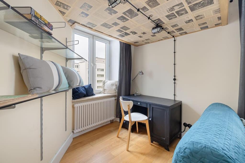 Apartament Specious Studio With Entresol In City Center Wwa18